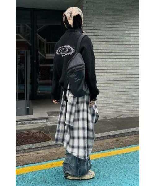 IDWS(アイドンワナセル)の「Swift Symbol High Neck Knit Zip Up Black(カーディガン/ボレロ・レディース・その他・0/2/1)」の11枚目の写真