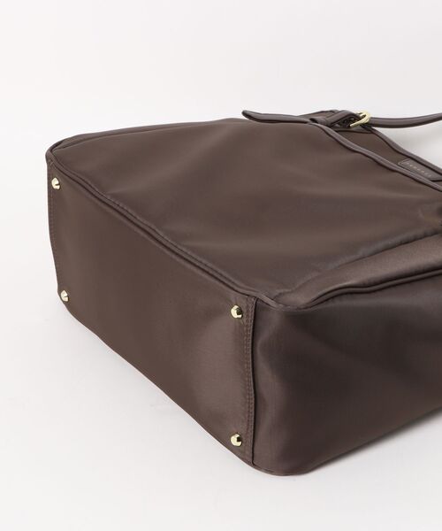 PROGRES（プログレ）の「トートバッグ アリューヴ 15L A4サイズ 13.3インチPC フロントポケット 20201（トートバッグ・レディース・チャコールグレー/ブラック・FREE）」の4枚目の写真