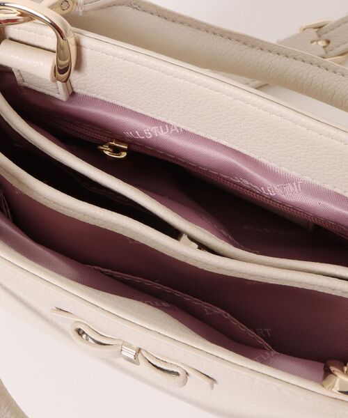 JILL STUART(ジルスチュアート)の「JILL STUART(ジル スチュアート) Misty 2WAYハンド(ハンドバッグ・レディース・ブルーグレー/ブラック/ホワイト・FREE)」の6枚目の写真