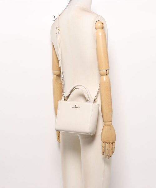 JILL STUART(ジルスチュアート)の「JILL STUART(ジル スチュアート) Misty 2WAYハンド(ハンドバッグ・レディース・ブルーグレー/ブラック/ホワイト・FREE)」の4枚目の写真