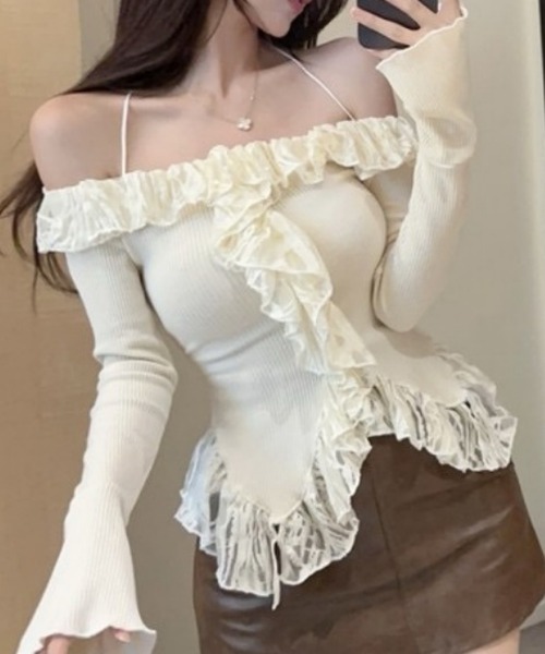 おしゃれスタ(オシャレスタ)の「オフショルフリルラインリブトップス(その他トップス・レディース・ブラック/アイボリー・FREE)」の4枚目の写真
