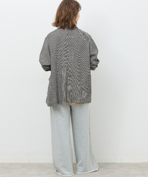 JOURNAL STANDARD relume(ジャーナルスタンダード レリューム)の「サテンノースリーブブラウス(シャツ/ブラウス・レディース・ネイビー/ベージュ・FREE)」の5枚目の写真