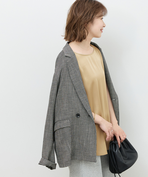 JOURNAL STANDARD relume(ジャーナルスタンダード レリューム)の「サテンノースリーブブラウス(シャツ/ブラウス・レディース・ネイビー/ベージュ・FREE)」の9枚目の写真