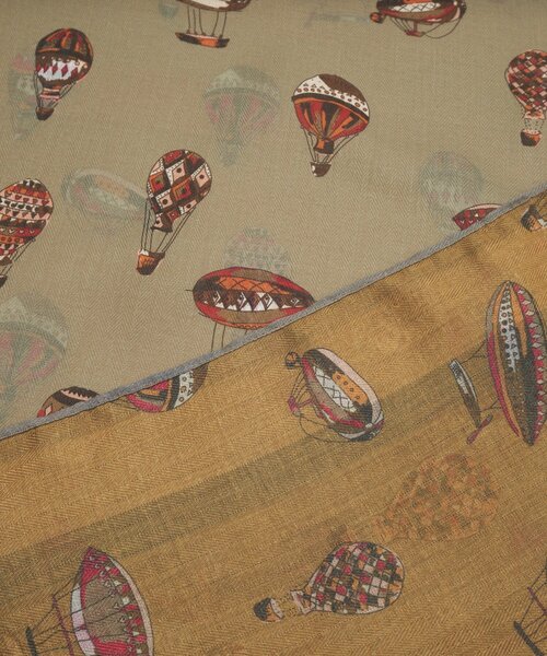 CIAOPANIC（チャオパニック）の「ダブルフェイスリバーシブル大判スカーフ（バンダナ/スカーフ・レディース・グリーン/レッド・ONE SIZE）」の7枚目の写真