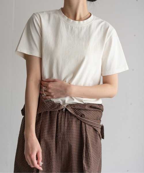 hwyl(ヒュイル)の「バックオープンTシャツ(Tシャツ/カットソー・レディース・チャコールグレー/ライトピンク/アイボリー・FREE)」の10枚目の写真