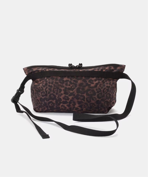 BAGSINPROGRESS(バッグズインプログレス)の「《WEB限定追加》【BAGS IN PROGRESS】FANNY PACK CROSSBODY LEOPARD(ショルダーバッグ・レディース・ブラウン・FREE)」の5枚目の写真