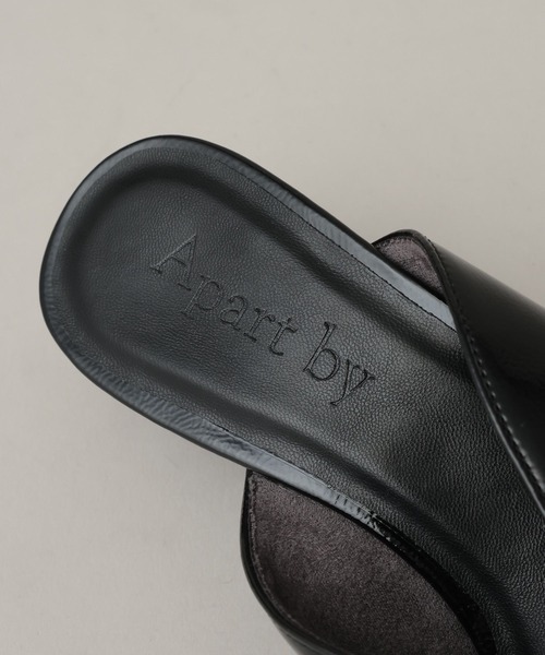A part by（アパートバイ）の「ポインテッドスリットミュール（その他シューズ・レディース・ブラック/アイボリー・LARGE/MEDIUM）」の13枚目の写真