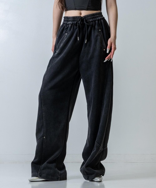 ANAP(アナップ)の「スタッズ付スウェットパンツ(スウェットパンツ・レディース・ライトグレー/ブラック・F)」の17枚目の写真