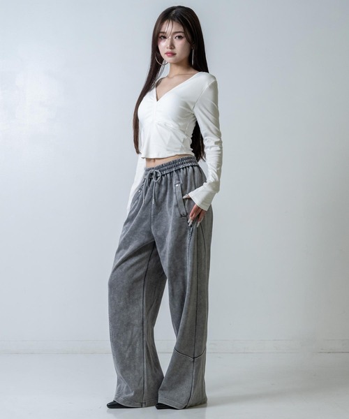 ANAP(アナップ)の「スタッズ付スウェットパンツ(スウェットパンツ・レディース・ライトグレー/ブラック・F)」の5枚目の写真