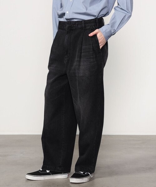 FARAH(ファーラー)の「FARAH | ツータック ワイドデニムパンツ MEN(デニムパンツ・メンズ・ブラック系その他/ダークインディゴブルー・32/34/30)」の15枚目の写真