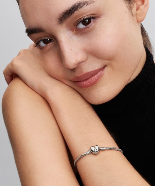 PANDORA（パンドラ）の「Moments ハート スネークチェーン ブレスレット（ブレスレット・レディース・シルバー・18cm/17cm/23cm/21cm/20cm/16cm/19cm）」の10枚目の写真