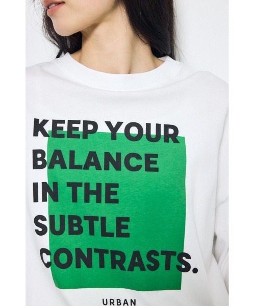AZUL by moussy（アズールバイマウジー）の「フロントメッセージロゴロンT（Tシャツ/カットソー・レディース・ライトブラック/オフホワイト・SMALL/MEDIUM）」の10枚目の写真