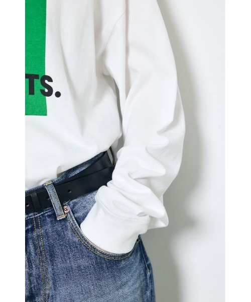 AZUL by moussy（アズールバイマウジー）の「フロントメッセージロゴロンT（Tシャツ/カットソー・レディース・ライトブラック/オフホワイト・SMALL/MEDIUM）」の11枚目の写真