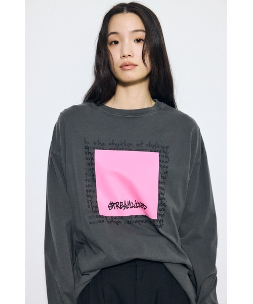 AZUL by moussy（アズールバイマウジー）の「フロントメッセージロゴロンT（Tシャツ/カットソー・レディース・ライトブラック/オフホワイト・SMALL/MEDIUM）」の12枚目の写真