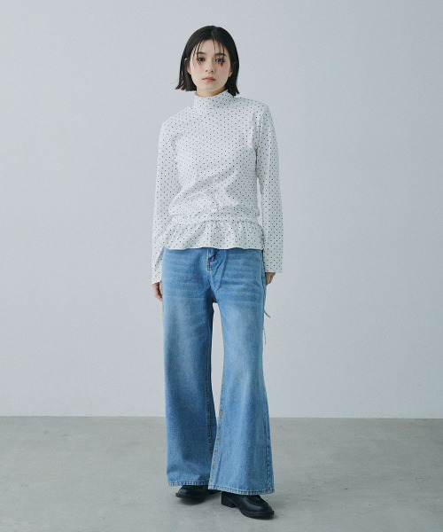 Mirette(ミレット)の「ドットペプラム ハイネックトップス / Polka Dot Peplum High-Neck Top(Tシャツ/カットソー・レディース・ホワイト・LARGE/MEDIUM)」の5枚目の写真