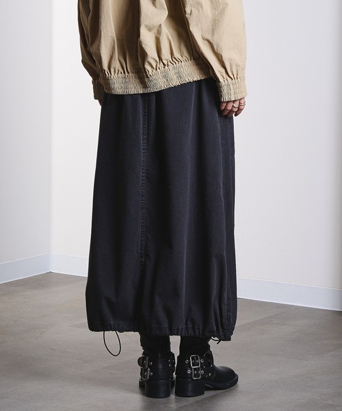 ROSE BUD(ローズバッド)の「(GENE HEAVENS)RIP STOP CARGO POCKET SKIRT(スカート・レディース・チャコールグレー/ブルー・ONE SIZE)」の7枚目の写真