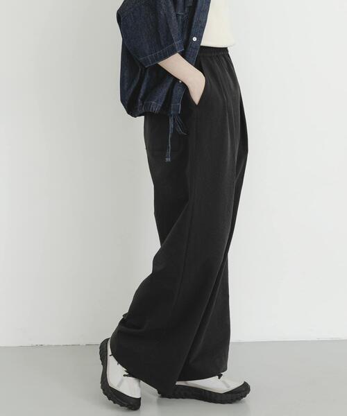EKAL（エカル）の「『吸水速乾/通気性/軽量』DOT AIR WIDE TROUSERS（その他パンツ・レディース・ブラウン/ブラック/チャコールグレー・ONE）」の7枚目の写真