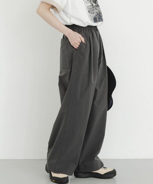 EKAL(エカル)の「DOT AIR WIDE TROUSERS(その他パンツ・レディース・ブラウン/ブラック/チャコールグレー・ONE)」の11枚目の写真