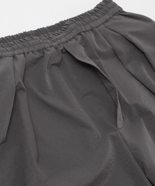 EKAL(エカル)の「DOT AIR WIDE TROUSERS(その他パンツ・レディース・ブラウン/ブラック/チャコールグレー・ONE)」の6枚目の写真