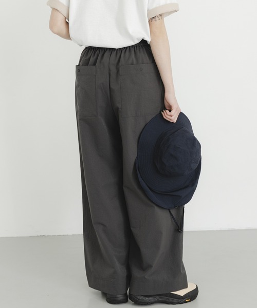 EKAL（エカル）の「DOT AIR WIDE TROUSERS（その他パンツ・レディース・ブラウン/ブラック/チャコールグレー・ONE）」の14枚目の写真