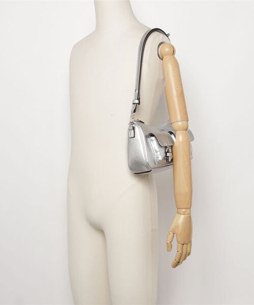 KASSIE Convertible Shoulder Bag ショルダーバッグ | GUESS(ゲス
