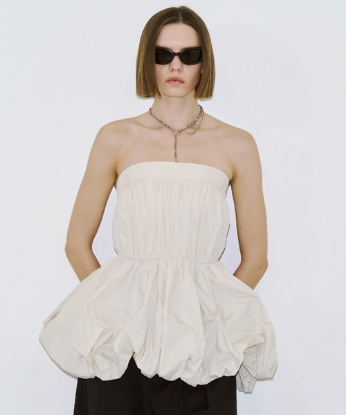 JOSE MOON（ジョゼムーン）の「FOLD TAFFETA BLOUSE/フォールドタフタブラウス（シャツ/ブラウス・レディース・ブラック/ホワイト・FREE）」の3枚目の写真
