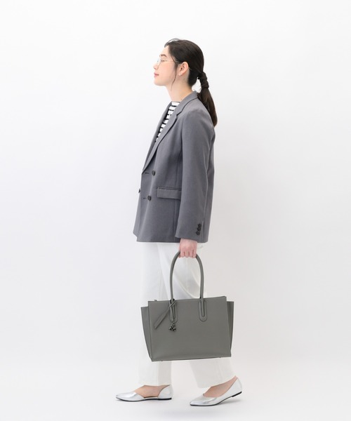 W&.Day/Night(ダブルアンド デイナイト)の「スムーク トートバッグ A4収納 11L 19192(トートバッグ・レディース・ダークグレー/ブラック・FREE)」の19枚目の写真