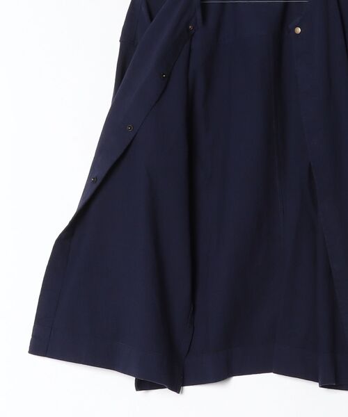 quadro（クオドロ）の「BDドライ度詰め天竺ノーカラーシャツジャケット（Tシャツ/カットソー・レディース・オリーブ/グレー/ダークブルー・FREE）」の5枚目の写真