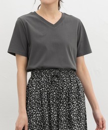 【ハニさら・接触冷感・UVカット・遮熱】きれいめVネックTシャツ