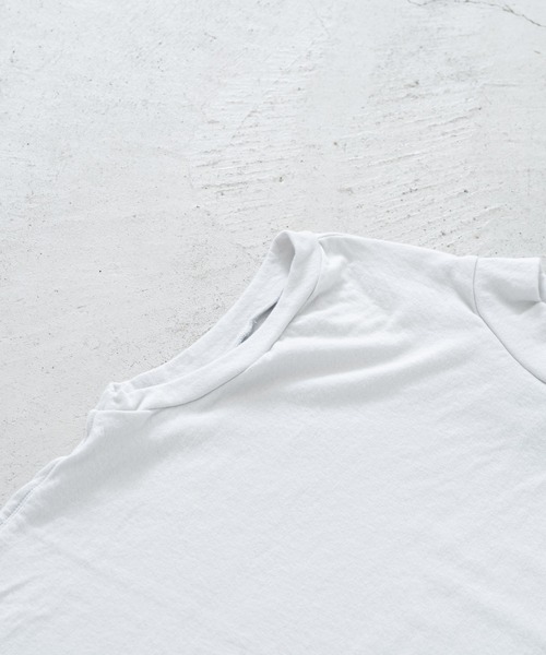 quadro(クオドロ)の「スーピマ接結ニットノースリーブハイネック(Tシャツ/カットソー・レディース・サンドベージュ/ダークネイビー/ブルーグレー・FREE)」の9枚目の写真