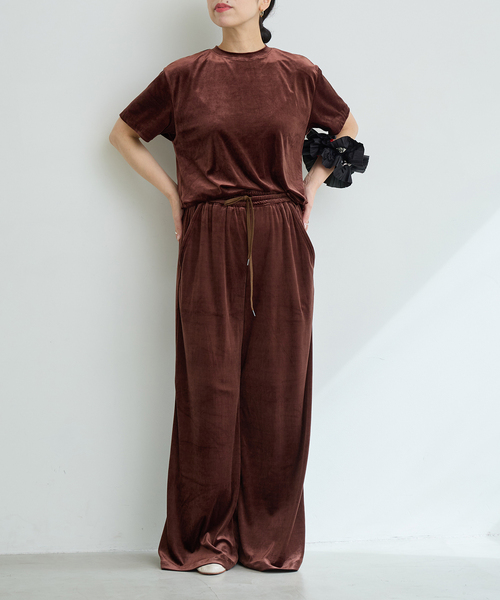 IENA LA BOUCLE(イエナラブークル)の「IENA LA BOUCLEトリアセベロアイージーワイドパンツ(その他パンツ・レディース・ブラウン/ホワイト/ブラック・40/38/36/34)」の3枚目の写真