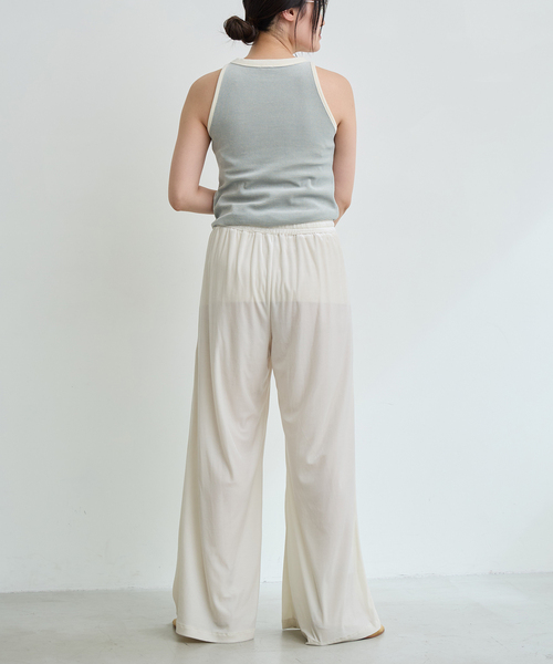 IENA LA BOUCLE(イエナラブークル)の「IENA LA BOUCLEトリアセベロアイージーワイドパンツ(その他パンツ・レディース・ブラウン/ホワイト/ブラック・40/38/36/34)」の22枚目の写真