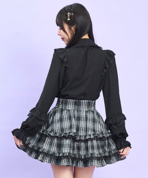 Secret Honey(シークレットハニー)の「袖ピンタックフリルブラウス(シャツ/ブラウス・レディース・ブラック/オフホワイト・MEDIUM)」の8枚目の写真
