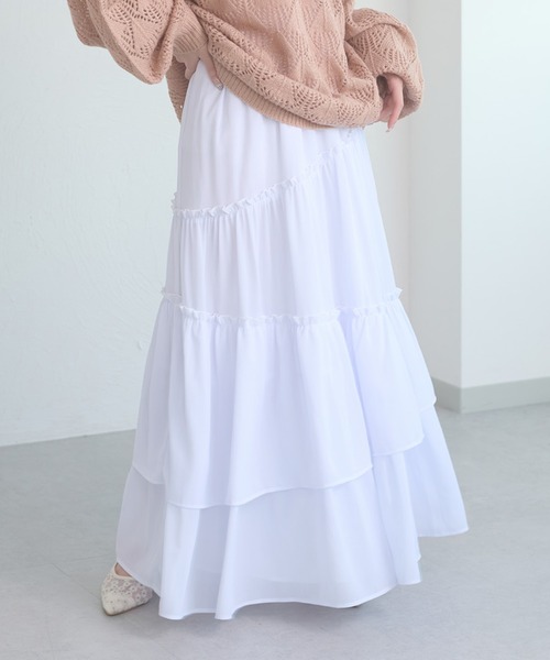 Ambre Neige(アンブルネージュ)の「tiered long skirt / ティアードロングスカート(スカート・レディース・ホワイト系その他/ブラック/オフホワイト・FREE)」の2枚目の写真