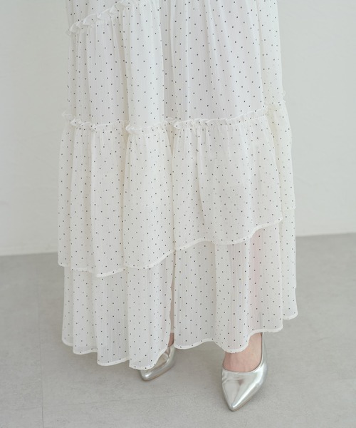 Ambre Neige(アンブルネージュ)の「tiered long skirt / ティアードロングスカート(スカート・レディース・ホワイト系その他/ブラック/オフホワイト・FREE)」の22枚目の写真