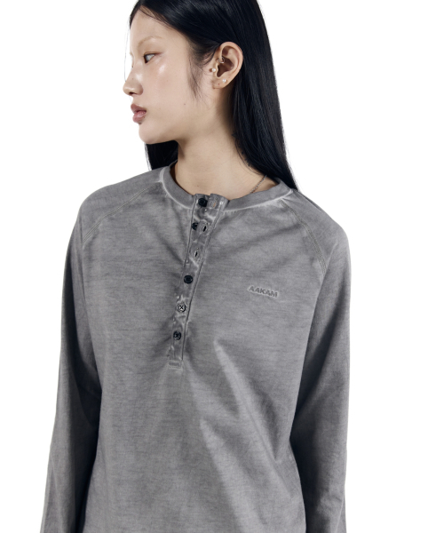 AAKAM(アーカム)の「Dust Henry Neck Long Sleeve (Gray)(Tシャツ/カットソー・レディース・その他・1/2)」の7枚目の写真