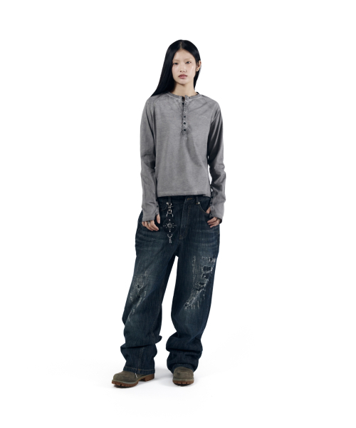 AAKAM(アーカム)の「Dust Henry Neck Long Sleeve (Gray)(Tシャツ/カットソー・レディース・その他・1/2)」の10枚目の写真
