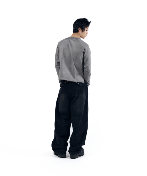 AAKAM(アーカム)の「Dust Henry Neck Long Sleeve (Gray)(Tシャツ/カットソー・レディース・その他・1/2)」の15枚目の写真