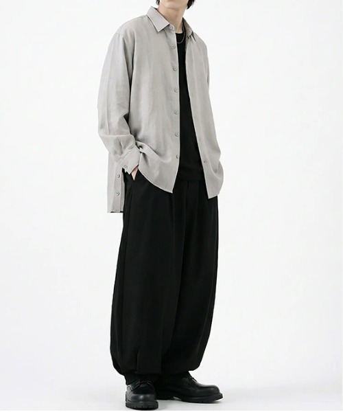 revertical(リバーティカル)の「オーバーサイズ シャツ(シャツ/ブラウス・メンズ・モカ/グリーン/グレー/ネイビー・LARGE/MEDIUM)」の5枚目の写真