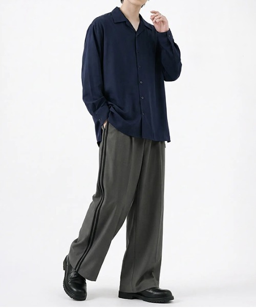 revertical(リバーティカル)の「オーバーサイズ シャツ(シャツ/ブラウス・メンズ・モカ/グリーン/グレー/ネイビー・LARGE/MEDIUM)」の20枚目の写真