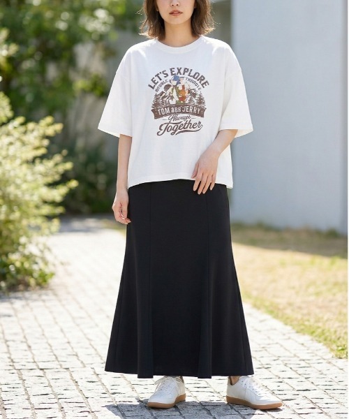Tom&Jerry(トムアンドジェリー)の「【TOM & JERRY/トムとジェリー】キャラクタープリント半袖Tシャツ(WIDEシルエット)(Tシャツ/カットソー・レディース・スミクロ/オフホワイト/カーキ/オートミール・LARGE/MEDIUM)」の10枚目の写真