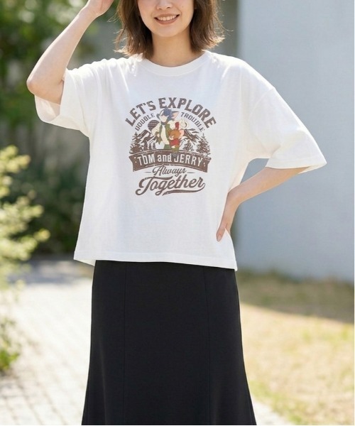 Tom&Jerry(トムアンドジェリー)の「【TOM & JERRY/トムとジェリー】キャラクタープリント半袖Tシャツ(WIDEシルエット)(Tシャツ/カットソー・レディース・スミクロ/オフホワイト/カーキ/オートミール・LARGE/MEDIUM)」の13枚目の写真