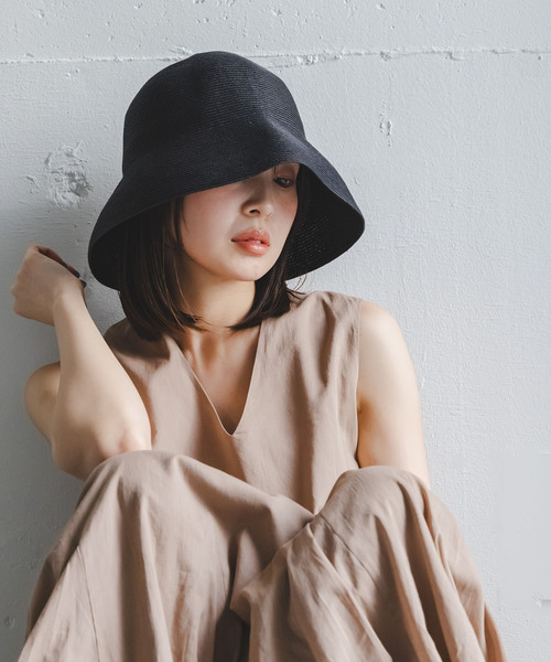 MARIHA(マリハ)の「《追加》MARIHA/マリハ レディのハット Short Brim(ハット・レディース・ベージュ/ブラック・FREE)」の2枚目の写真