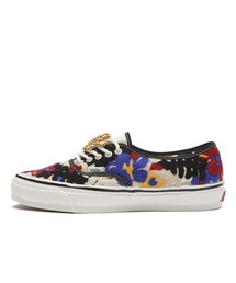 VANS（バンズ）の「PREMIUM AUTHENTIC 44 NEEDLEWORK　VN000Y0S448（スニーカー）」