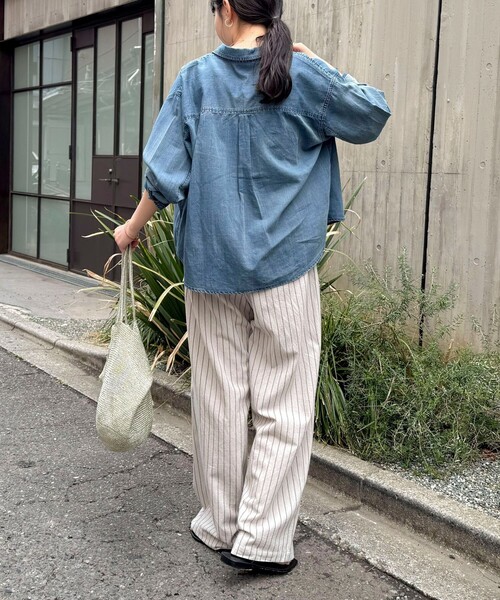 fredy emue(フレディエミュ)の「ストライプセミワイドタックパンツ(その他パンツ・レディース・ベージュ系その他/ブラウン系その他/ブラック系その他・36/38)」の7枚目の写真