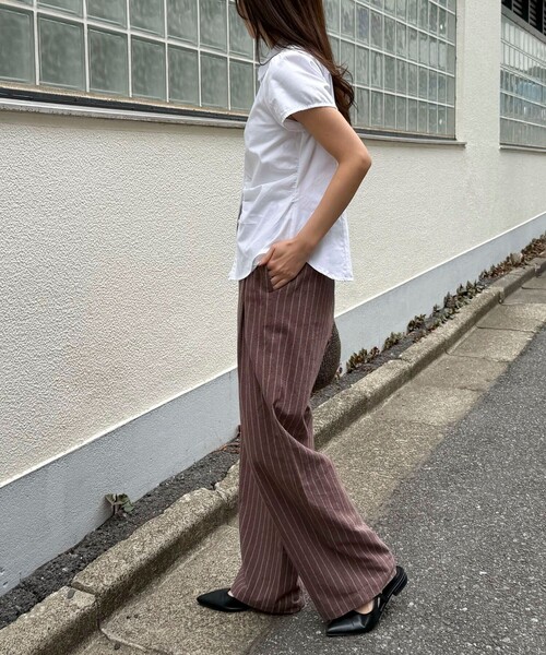 fredy emue(フレディエミュ)の「ストライプセミワイドタックパンツ(その他パンツ・レディース・ベージュ系その他/ブラウン系その他/ブラック系その他・36/38)」の13枚目の写真