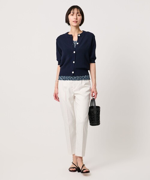 UNITED ARROWS(ユナイテッドアローズ)の「クルーネック ベーシック カーディガン ‐ウォッシャブル‐(カーディガン/ボレロ・レディース・ナチュラル/ネイビー/ケリーグリーン・FREE)」の5枚目の写真