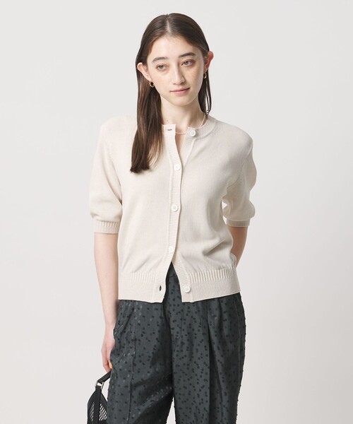UNITED ARROWS(ユナイテッドアローズ)の「クルーネック ベーシック カーディガン ‐ウォッシャブル‐(カーディガン/ボレロ・レディース・ナチュラル/ネイビー/ケリーグリーン・FREE)」の6枚目の写真