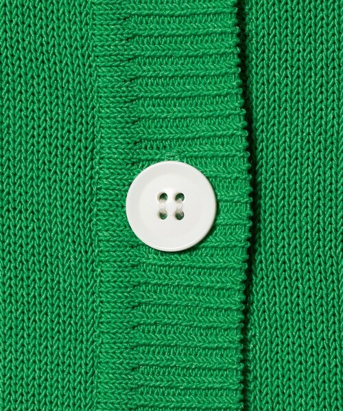 UNITED ARROWS(ユナイテッドアローズ)の「クルーネック ベーシック カーディガン ‐ウォッシャブル‐(カーディガン/ボレロ・レディース・ナチュラル/ネイビー/ケリーグリーン・FREE)」の20枚目の写真