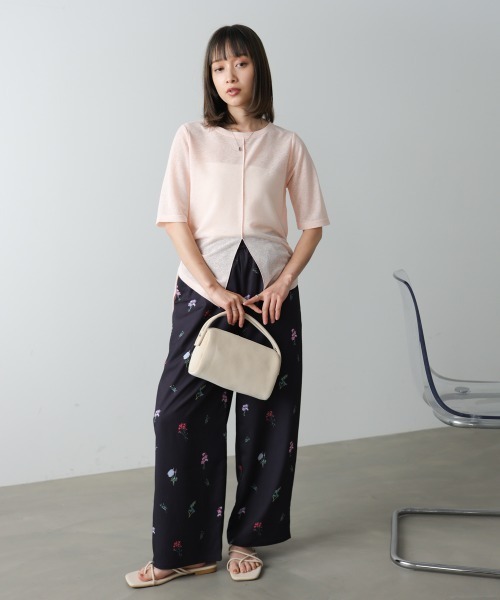 Bab(バブ)の「【選べるサイズ展開】フラワープリントパンツ(その他パンツ・レディース・グレー/ブラック・M/S)」の21枚目の写真